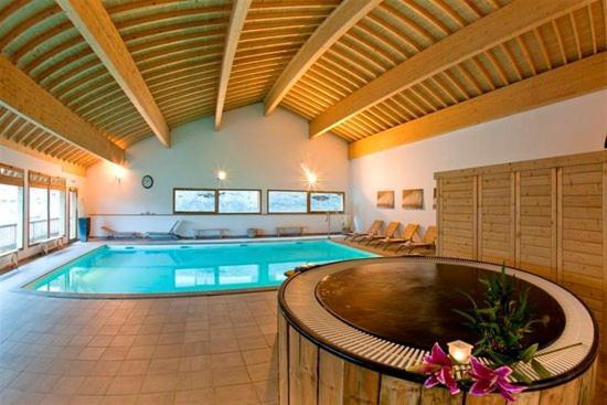 Appartement Orelle Val-Thorens Avec Spa Buitenkant foto